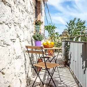  Apartament Casa Leonida